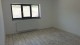 Rollini Residence — baie cu geam de aerisire