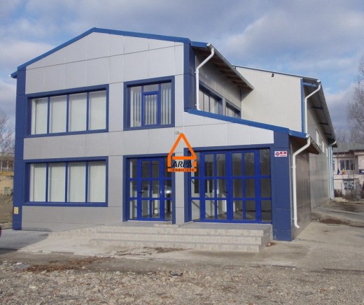 Spatiu industrial de inchiriat in Iasi, Podu Ros Semicentral - 360 mp, 2400 EUR